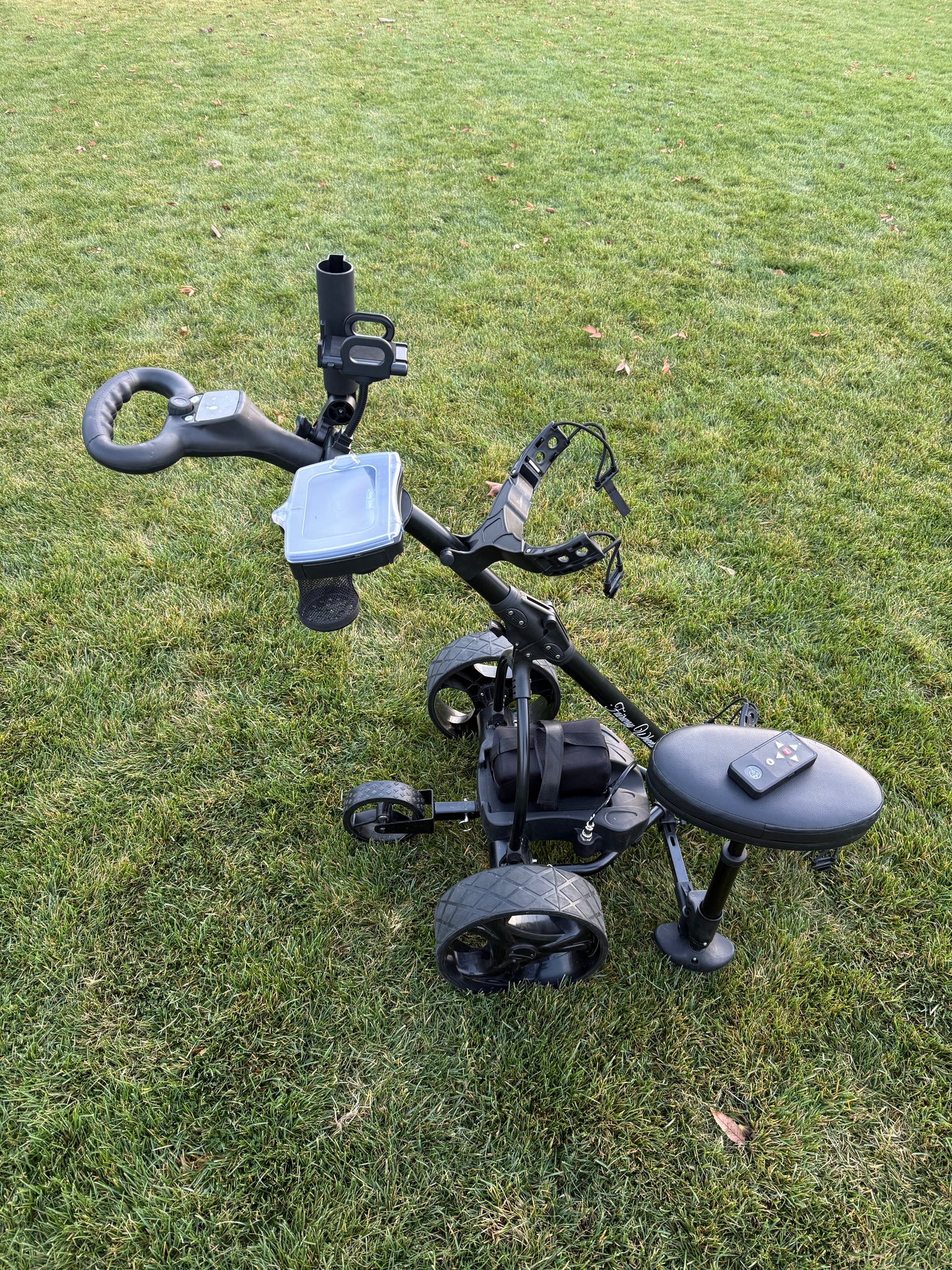 Fairway Wheels K2: Remote Controlled Golf Trolley