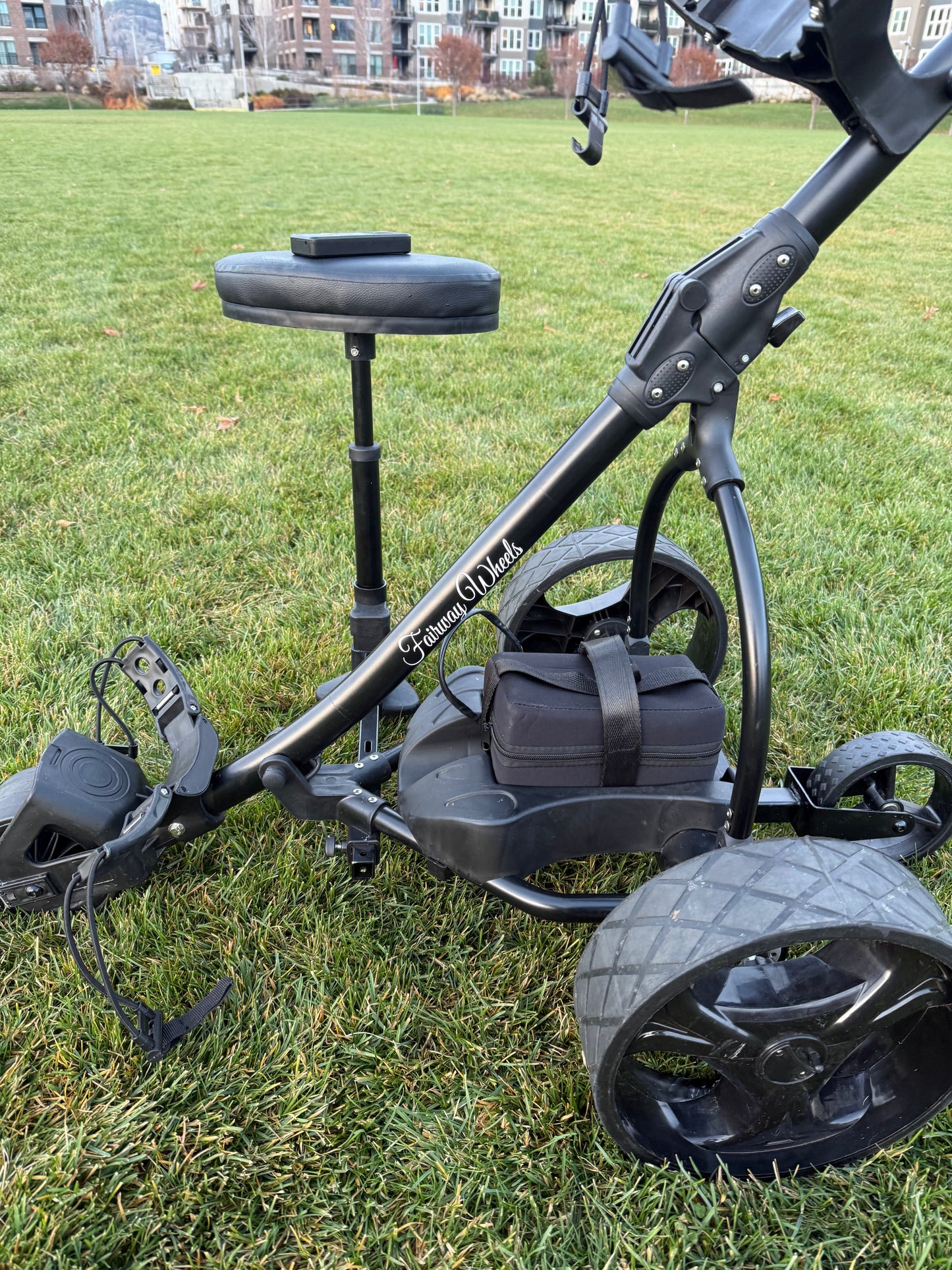 Fairway Wheels K2: Remote Controlled Golf Trolley